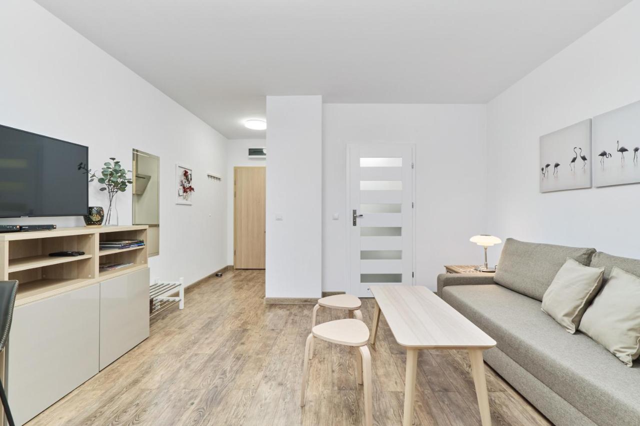 Riverside Apartments Na Grobli By Noclegi Renters فروتسواف المظهر الخارجي الصورة